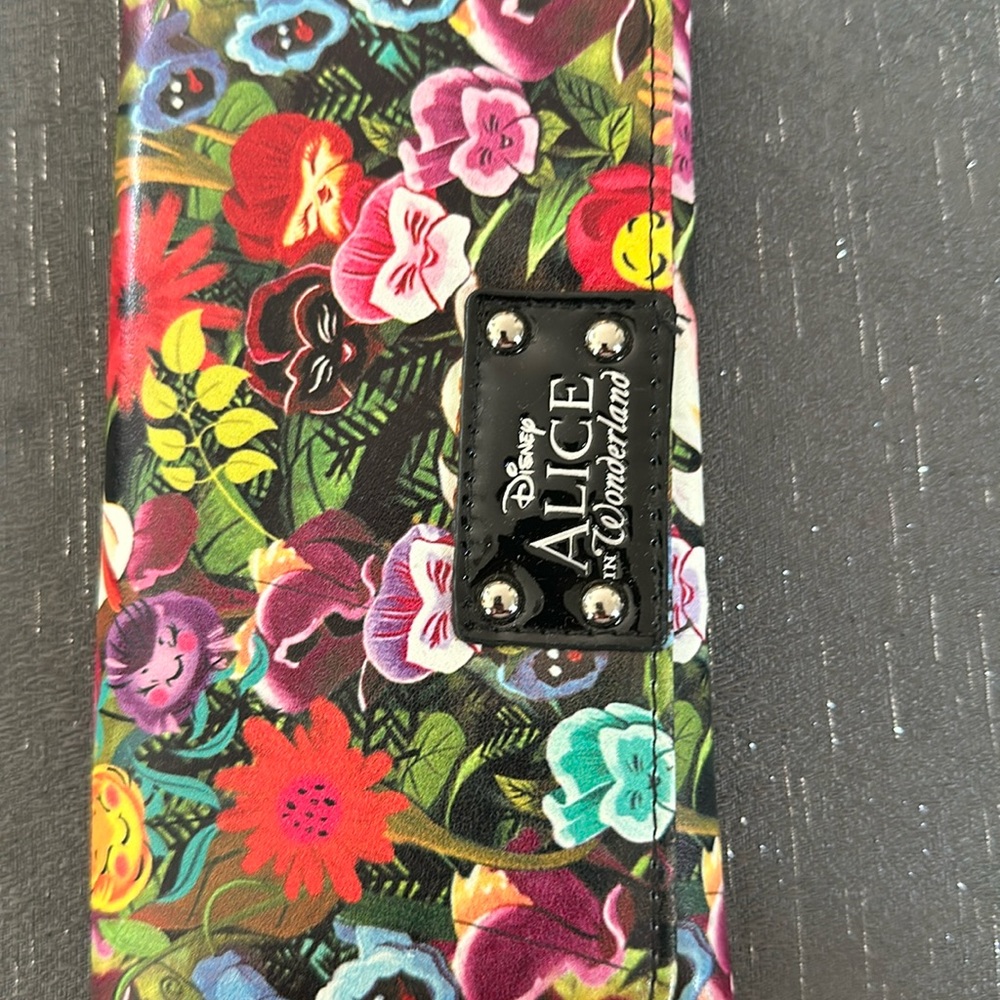 Alice and wonderland wallet